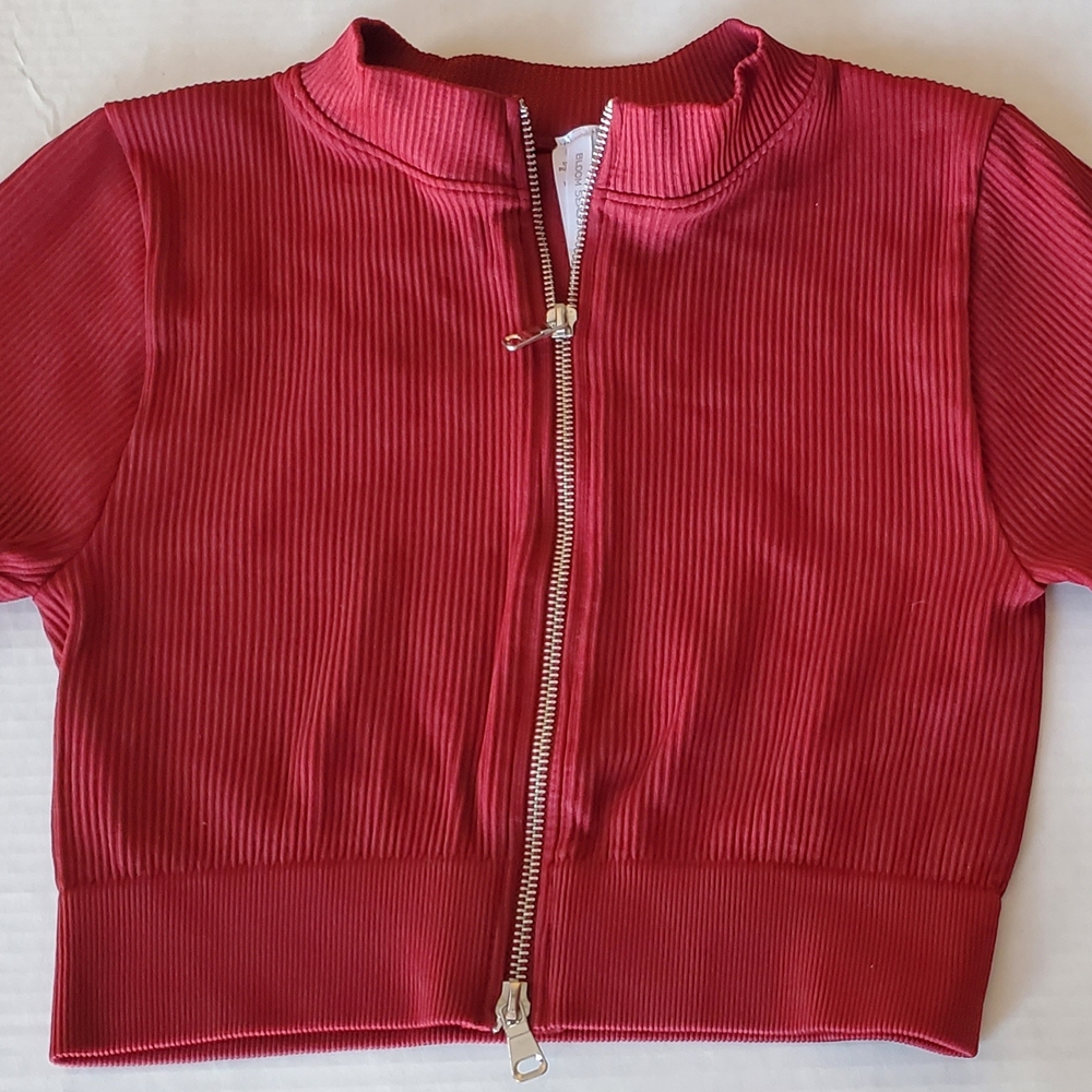 Red Zip-Up Crop Top